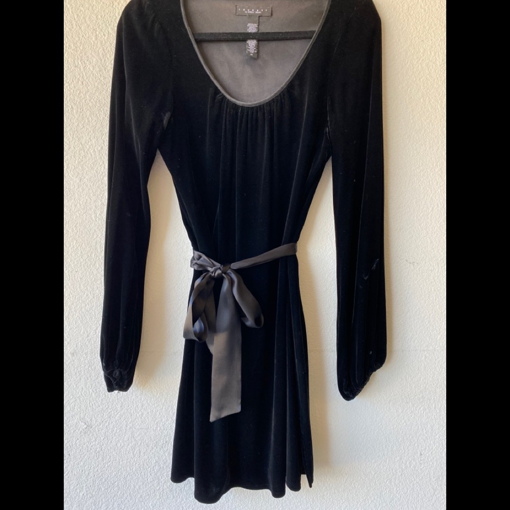 Black velvet dress